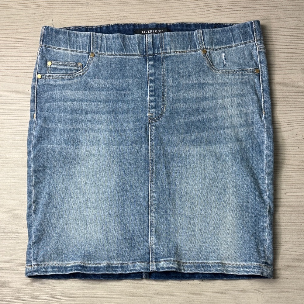 Liverpool Los Angeles Pull On Stretch Denim Skirt